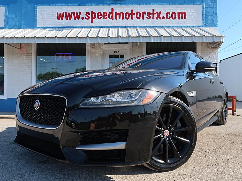 2016 Jaguar XF 35t R-Sport's photo