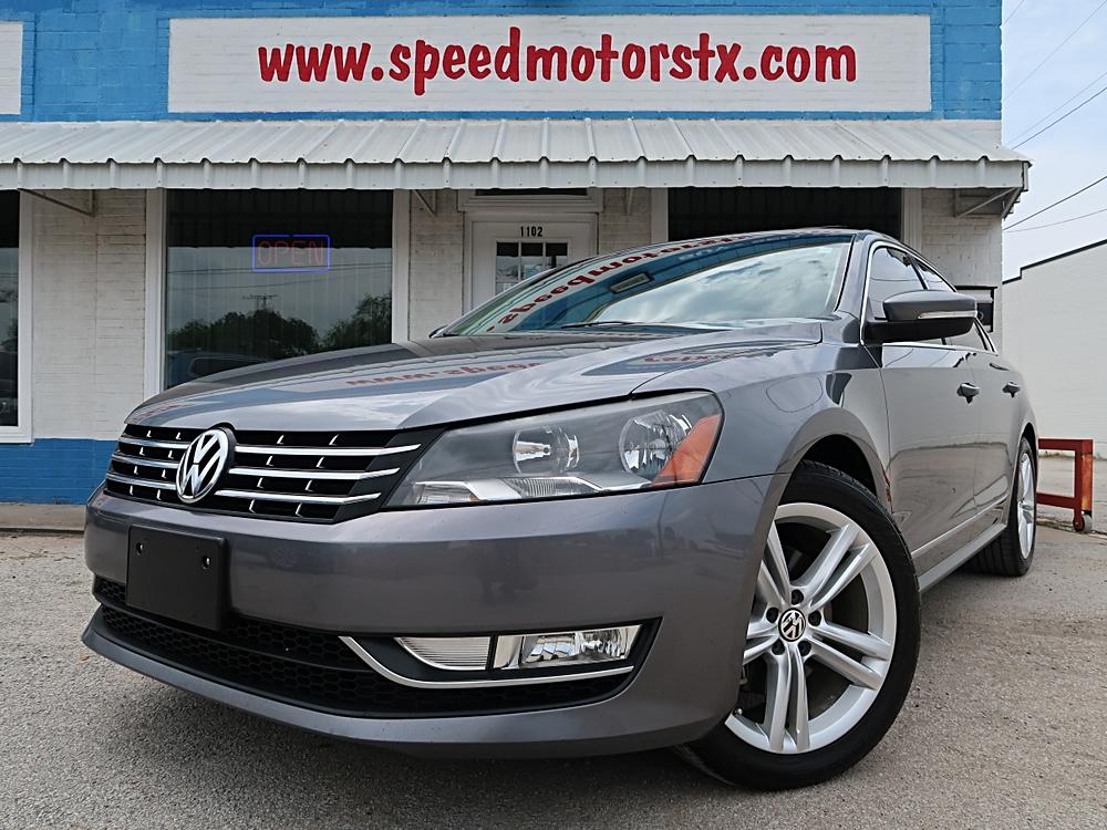2014 Volkswagen Passat 2.0L SEL Premium TDI's photo