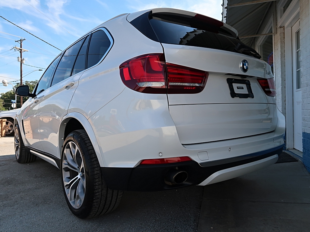 2010 BMW X5 xDrive30i - Photo 142