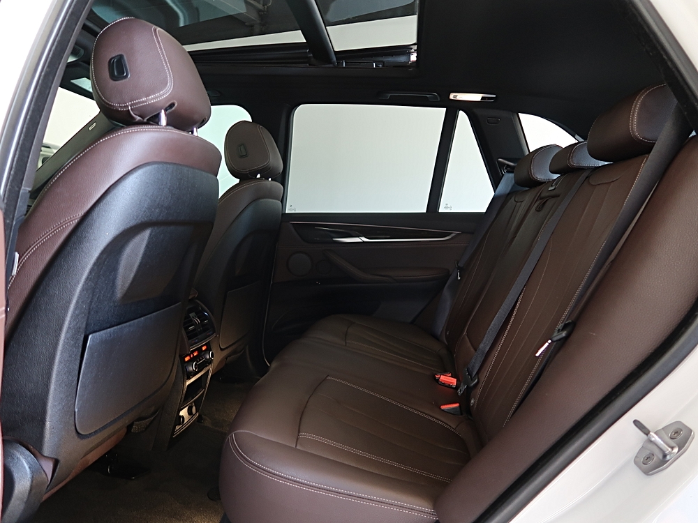 2010 BMW X5 xDrive30i - Photo 168