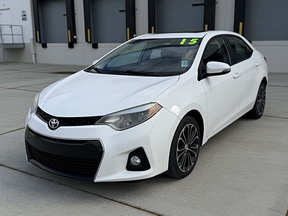 2015 Toyota Corolla S Plus