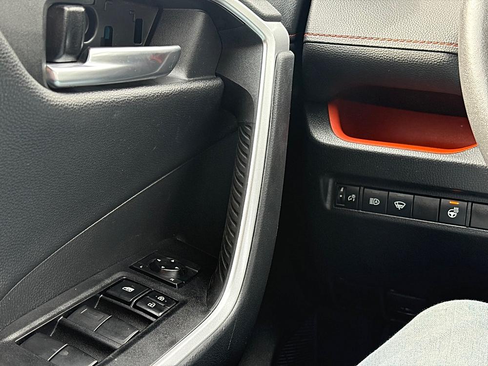 2021 Toyota RAV4 Adventure - Photo 11