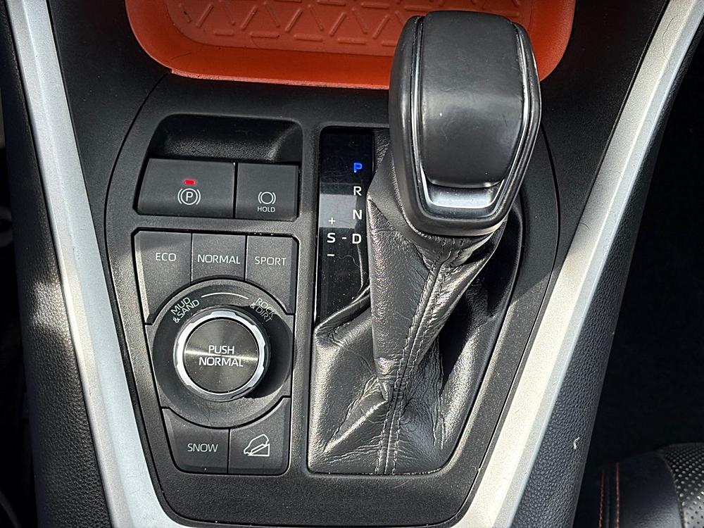 2021 Toyota RAV4 Adventure - Photo 12