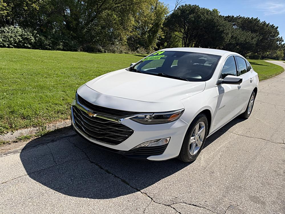 2024 Chevrolet Malibu RS - Photo 24