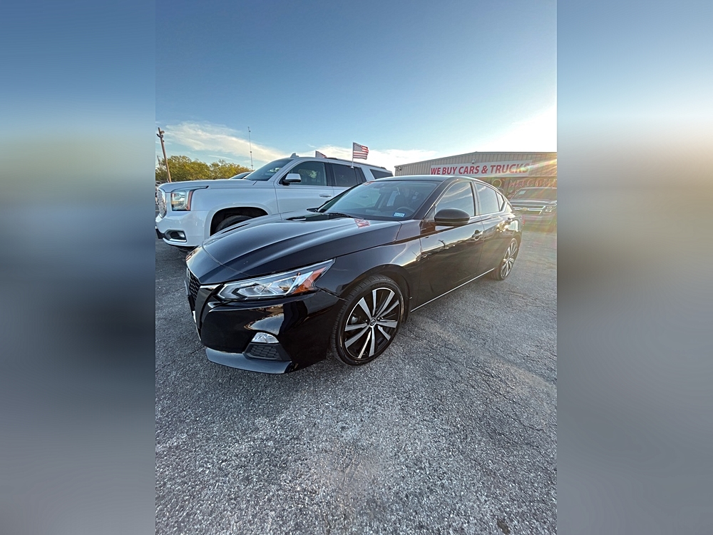 2021 Nissan Altima SR