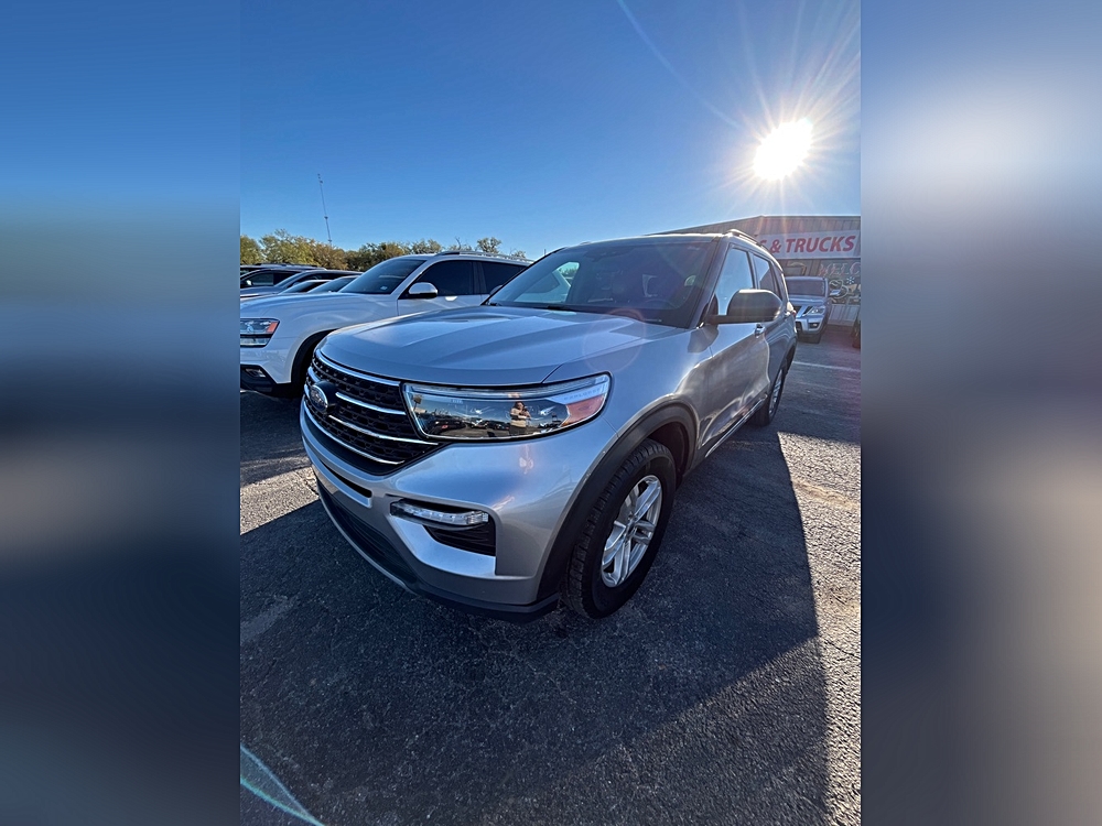 2020 Ford Explorer XLT's photo