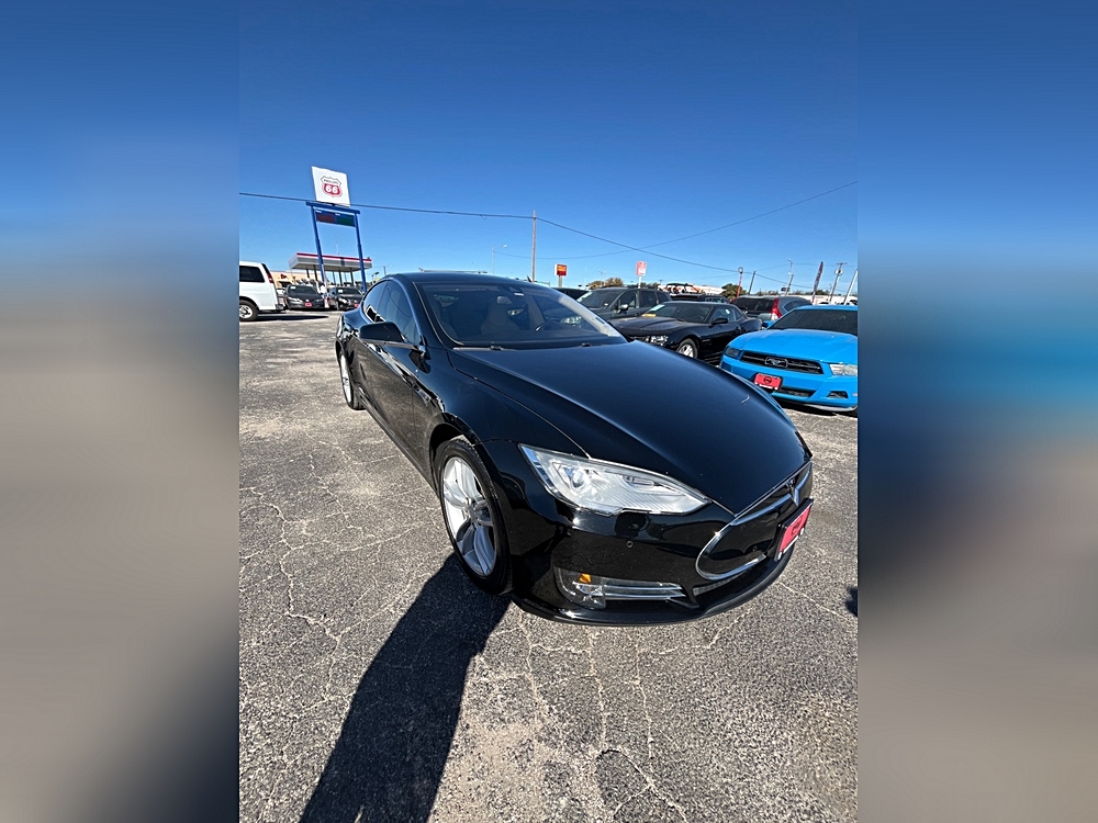 2014 Tesla Model S S's photo