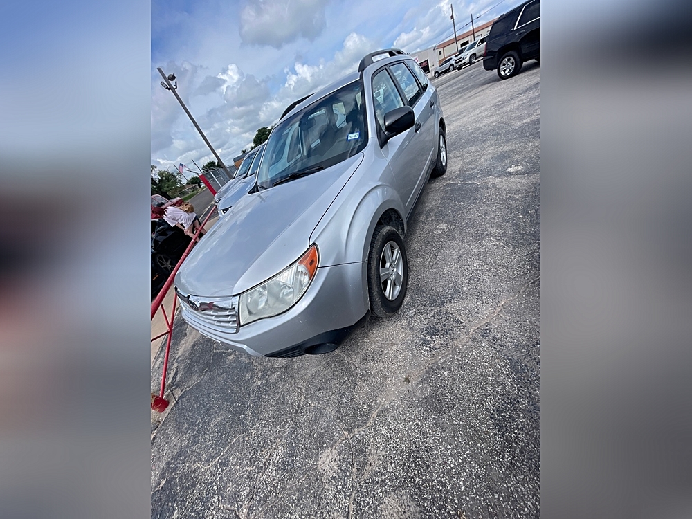2010 Subaru Forester 2.5X AT's photo