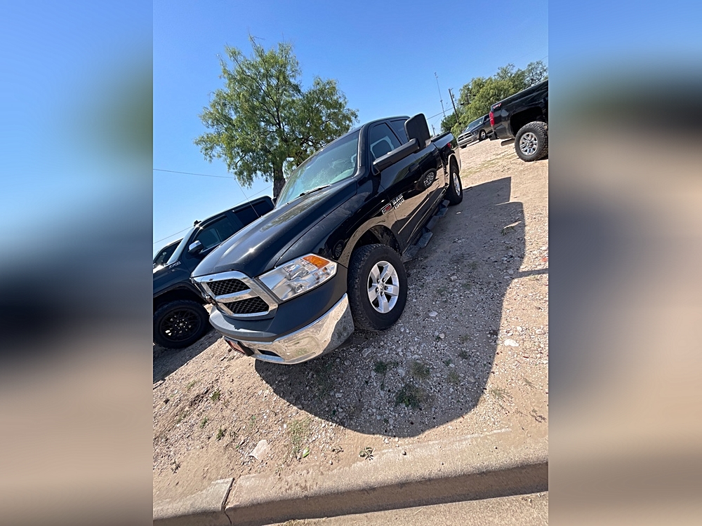 2018 RAM 1500 Tradesman 4x4 Crew Cab 5'7's photo