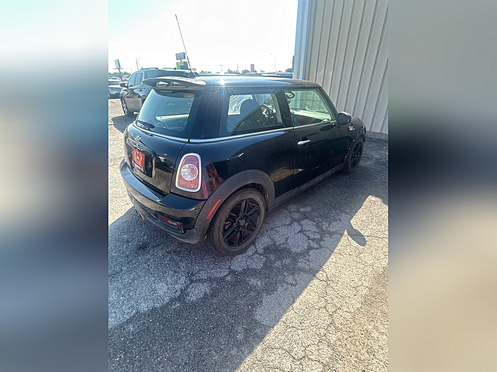 2013 MINI Cooper