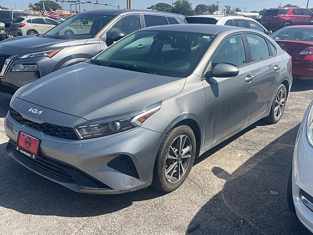 2023 Kia Forte LXS
