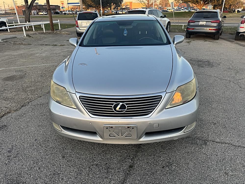 2007 Lexus LS Base