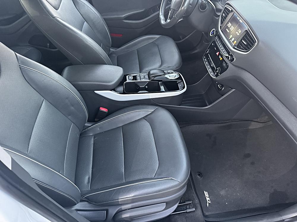 2017 Hyundai Ioniq Base - Photo 32