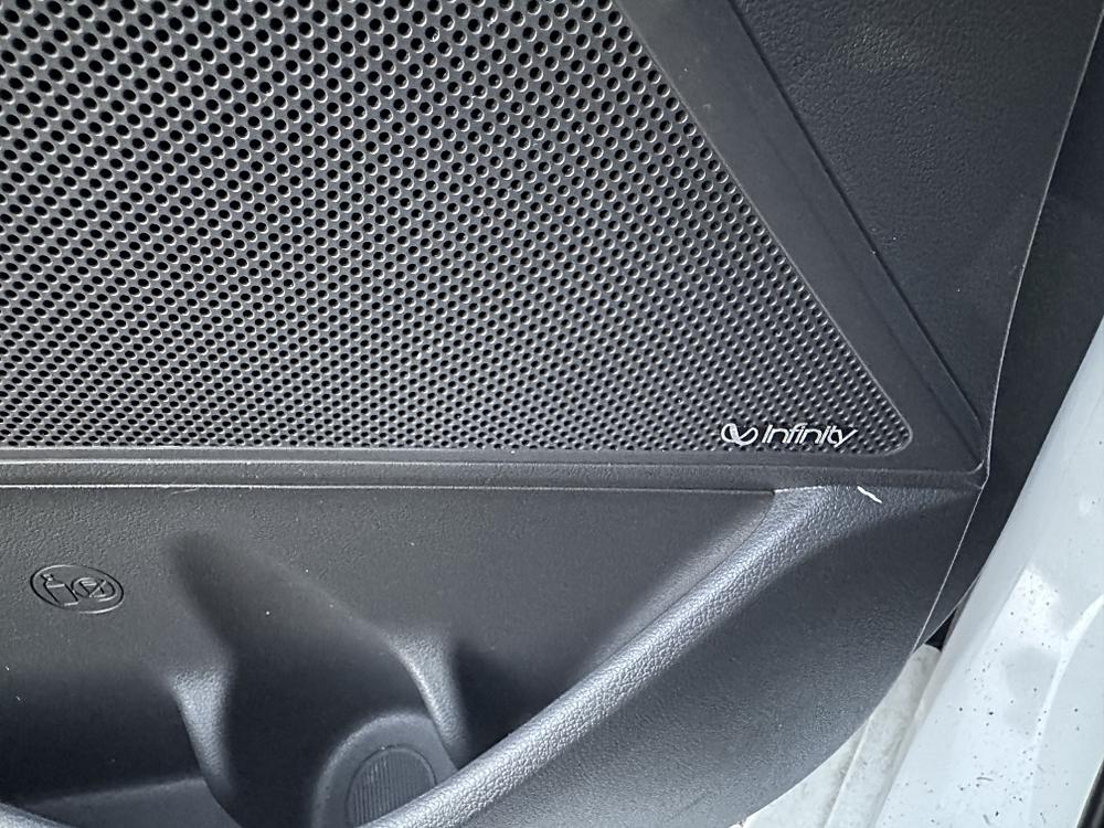2017 Hyundai Ioniq Base - Photo 15