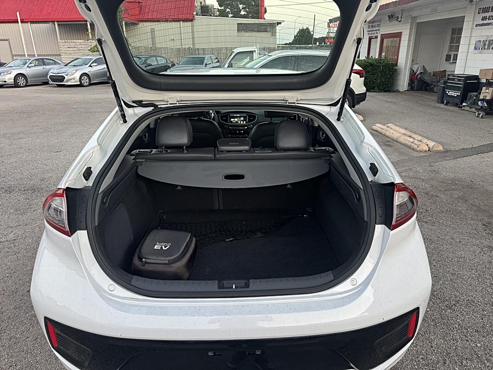 2017 Hyundai Ioniq Base - Photo 11