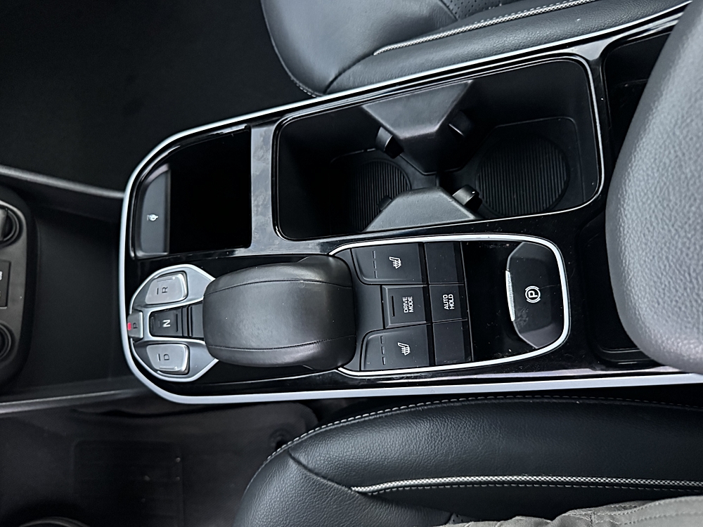 2017 Hyundai Ioniq Base - Photo 43