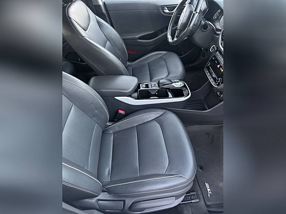 2017 Hyundai Ioniq Base - Photo 33