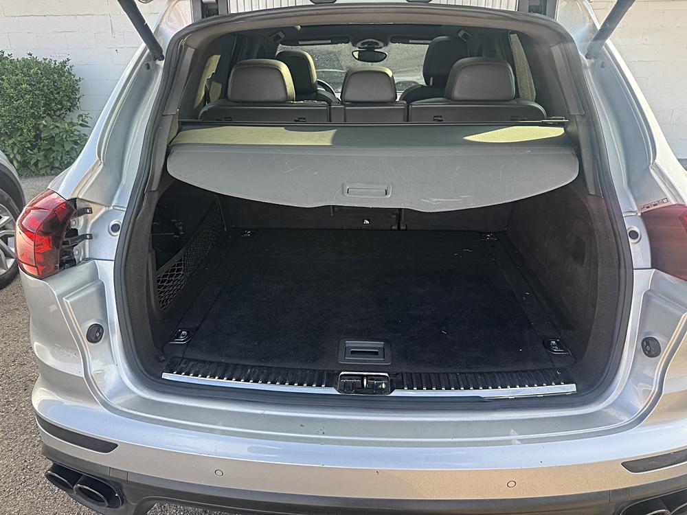 2017 Porsche Cayenne Platinum Edition - Photo 7