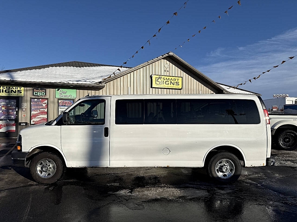 2012 Chevrolet Express LS's photo