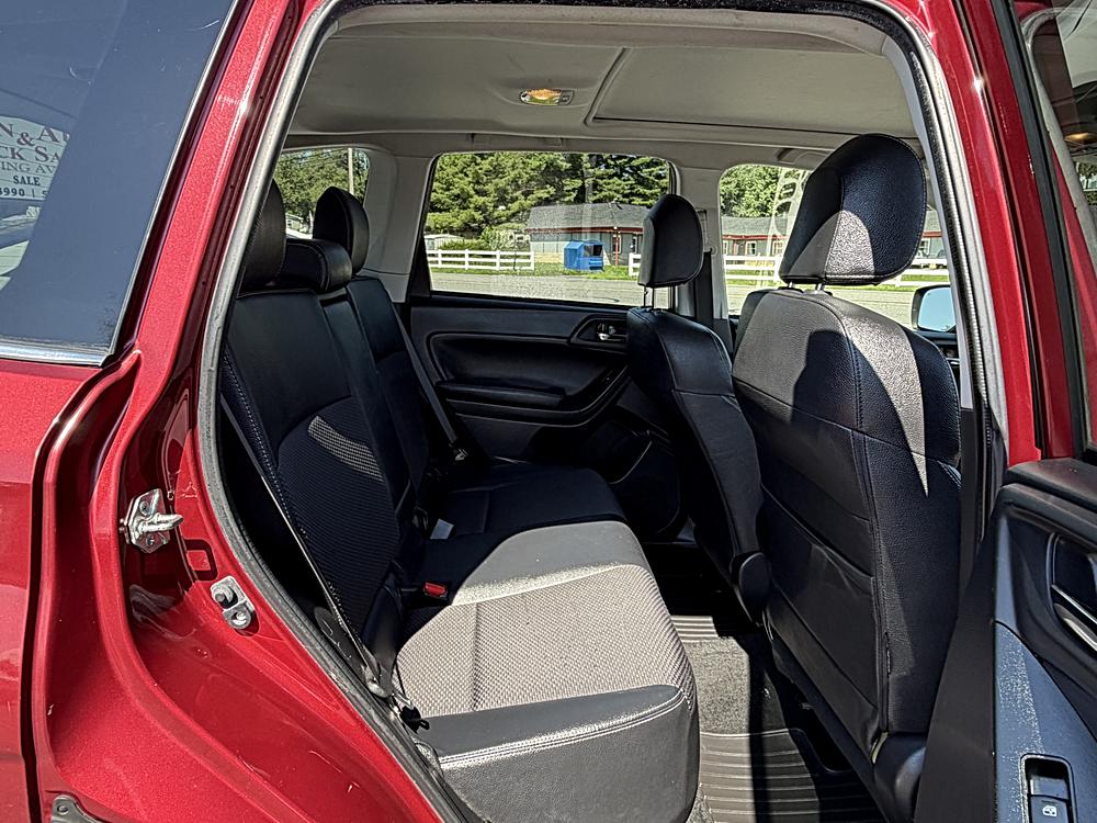 2015 Subaru Forester XT Premium - Photo 9