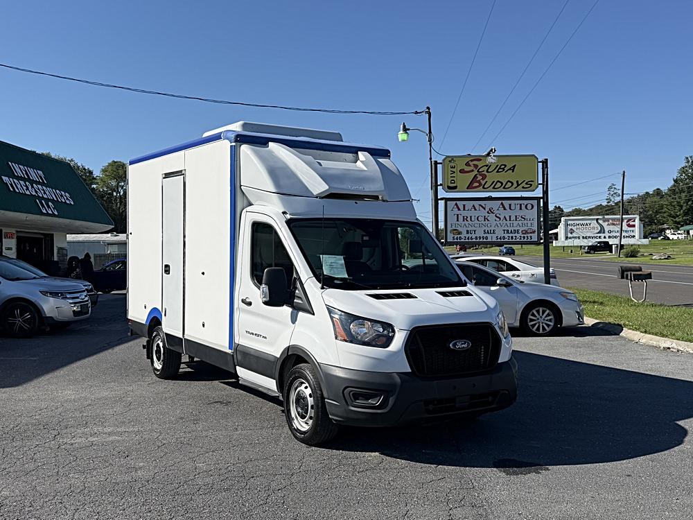 2022 Ford Transit Chassis Cab