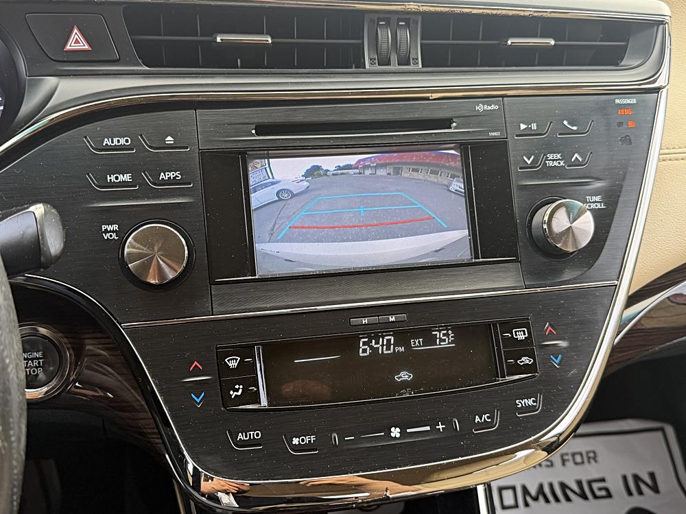 2015 Toyota Avalon XLE - Photo 12