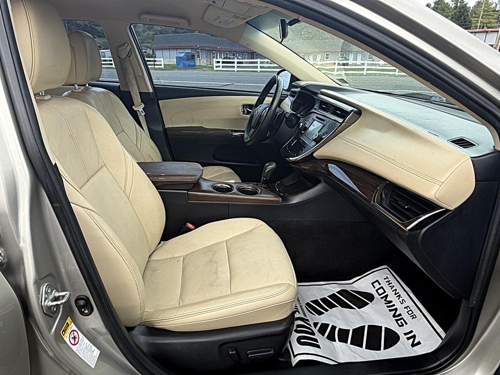 2015 Toyota Avalon XLE - Photo 9