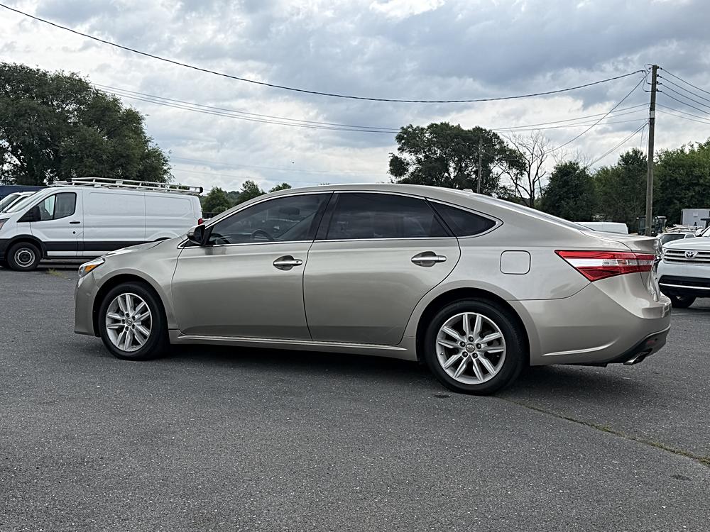 2015 Toyota Avalon XLE - Photo 6