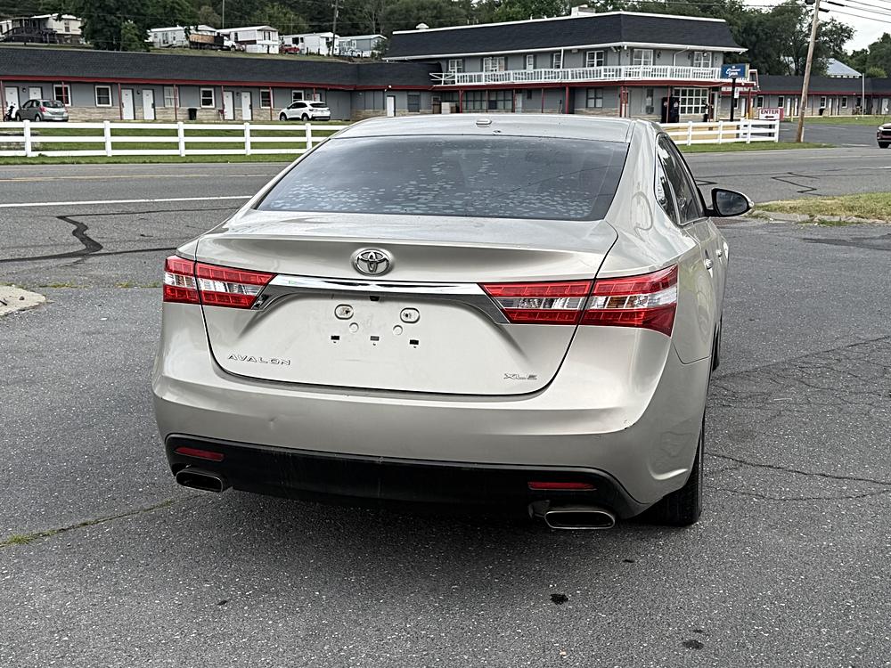 2015 Toyota Avalon XLE - Photo 8