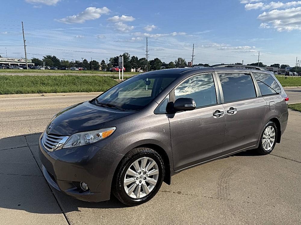 2013 Toyota Sienna