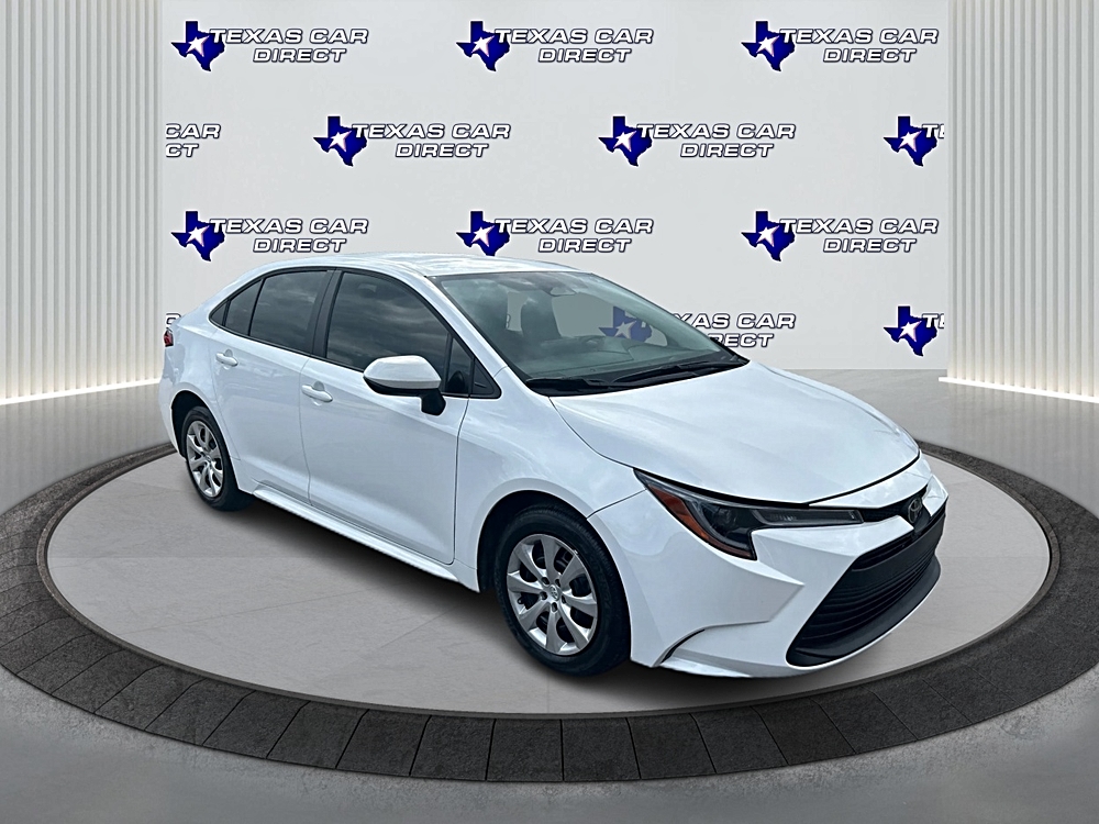 2025 Toyota Corolla LE CVT's photo