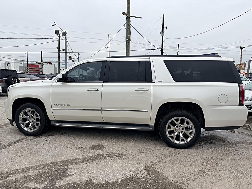 2015 GMC Yukon XL SLT's photo