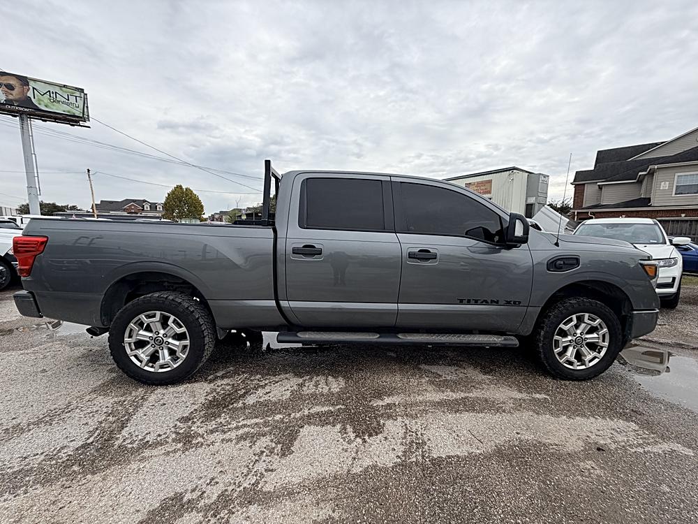 2018 Nissan Titan XD SV