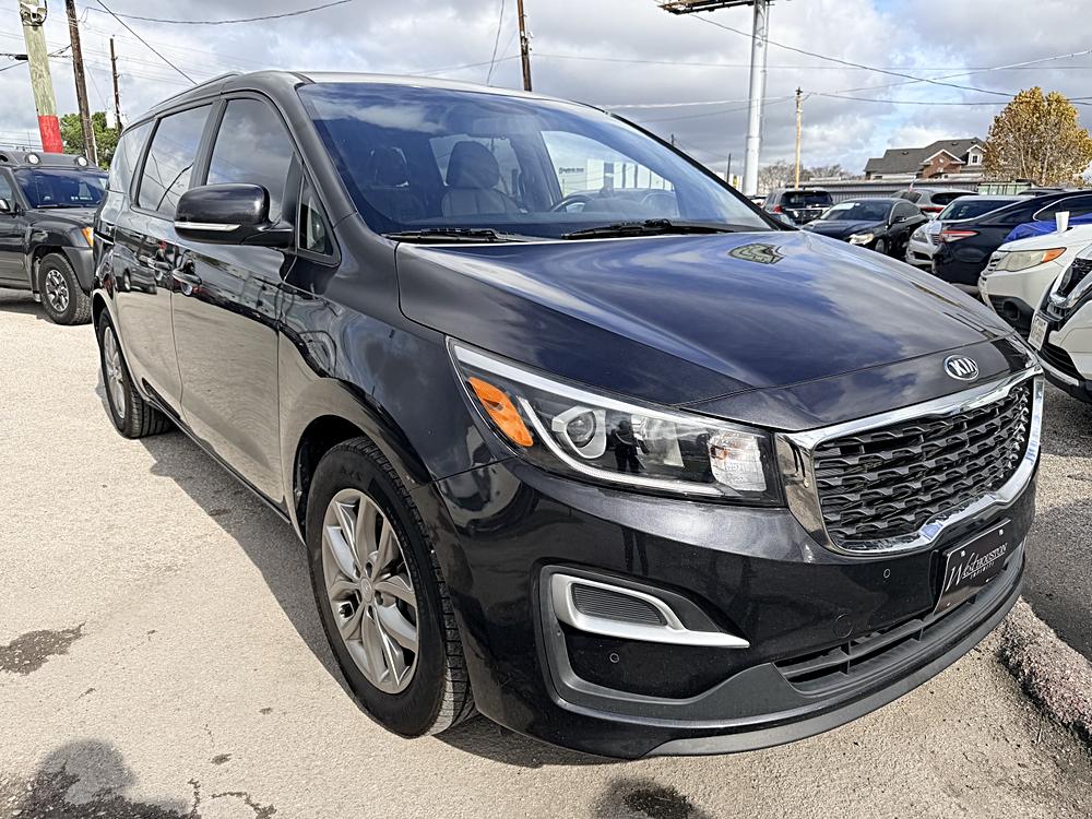 2021 Kia Sedona EX's photo