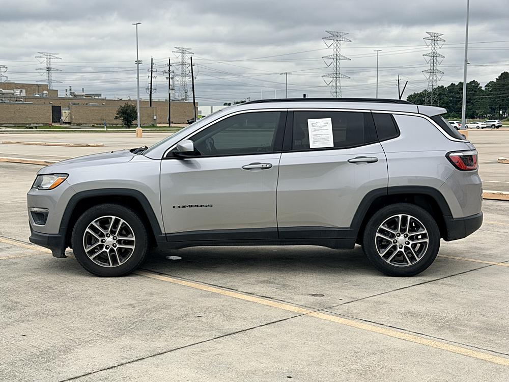 2017 Jeep Compass Latitude's photo