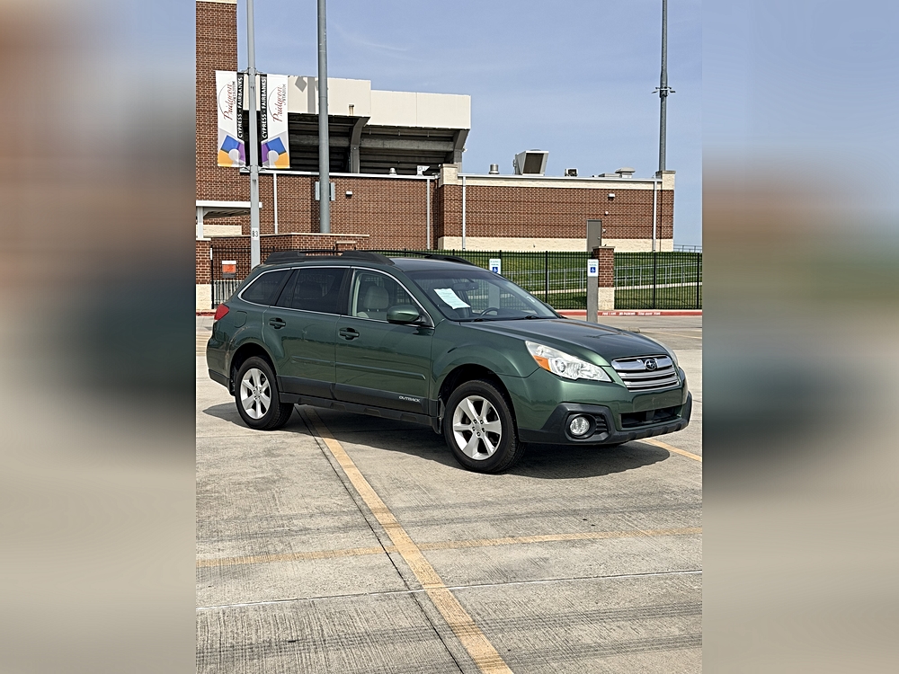 2013 Subaru Outback 2.5i Premium CVT's photo