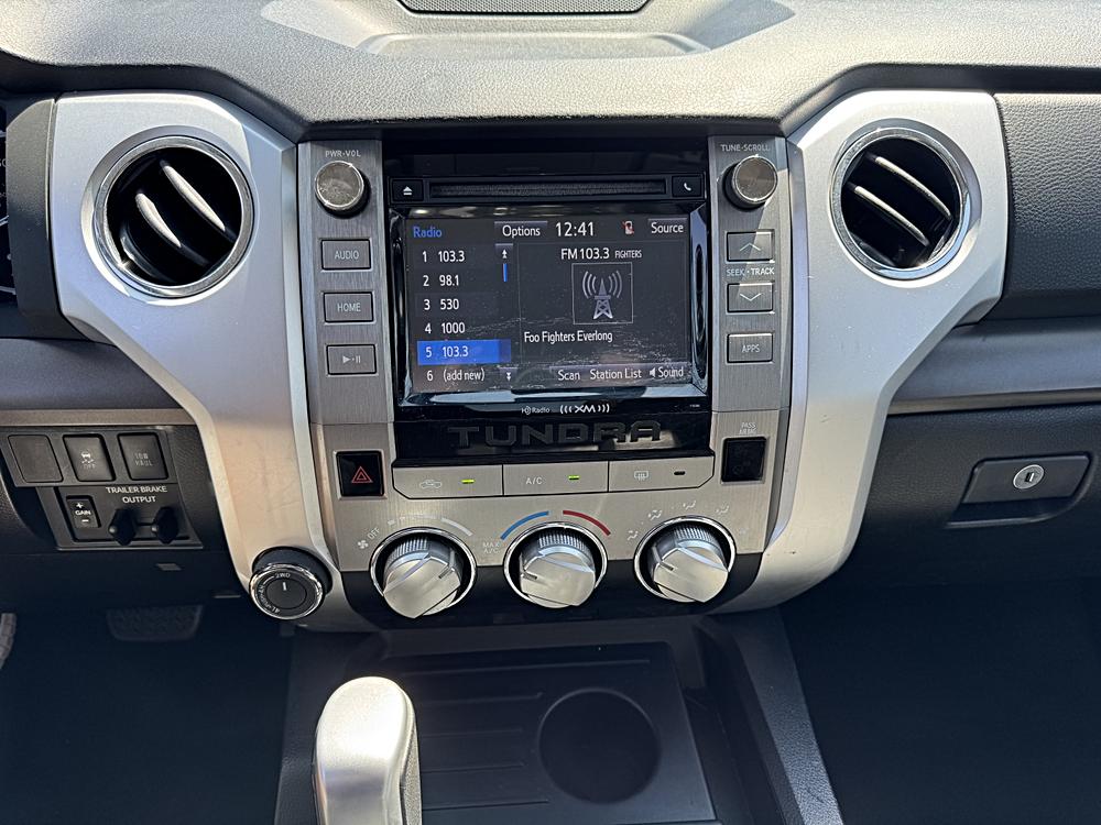 2018 Toyota Tundra SR5 - Photo 10
