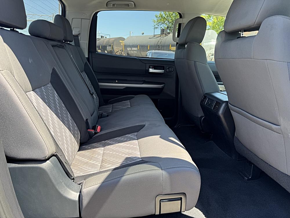 2018 Toyota Tundra SR5 - Photo 16