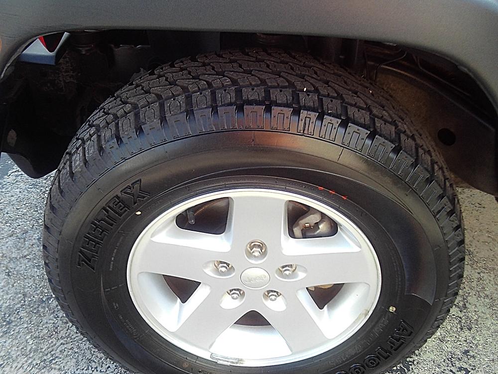 2015 Jeep Wrangler Sport - Photo 23
