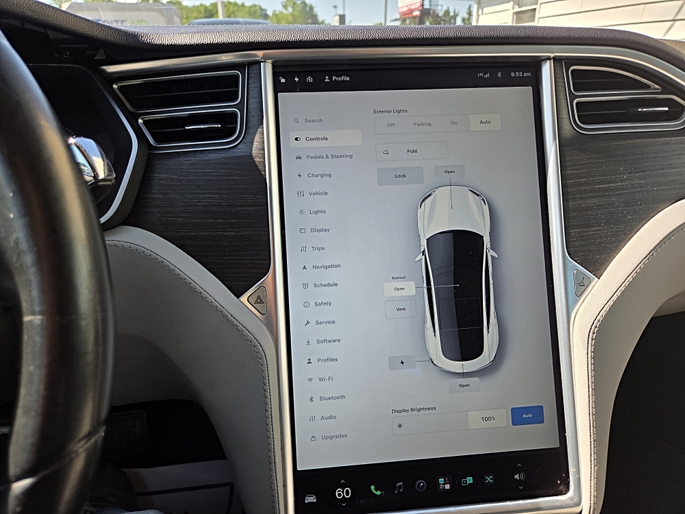 2014 Tesla Model S S - Photo 15