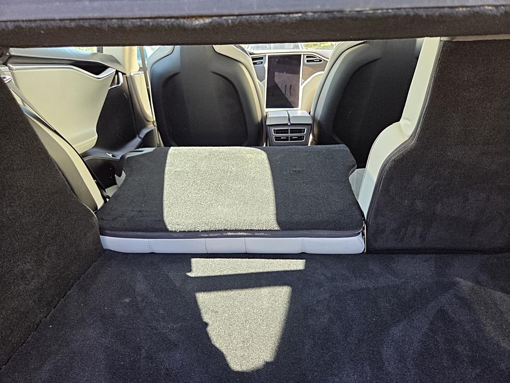 2014 Tesla Model S S - Photo 25