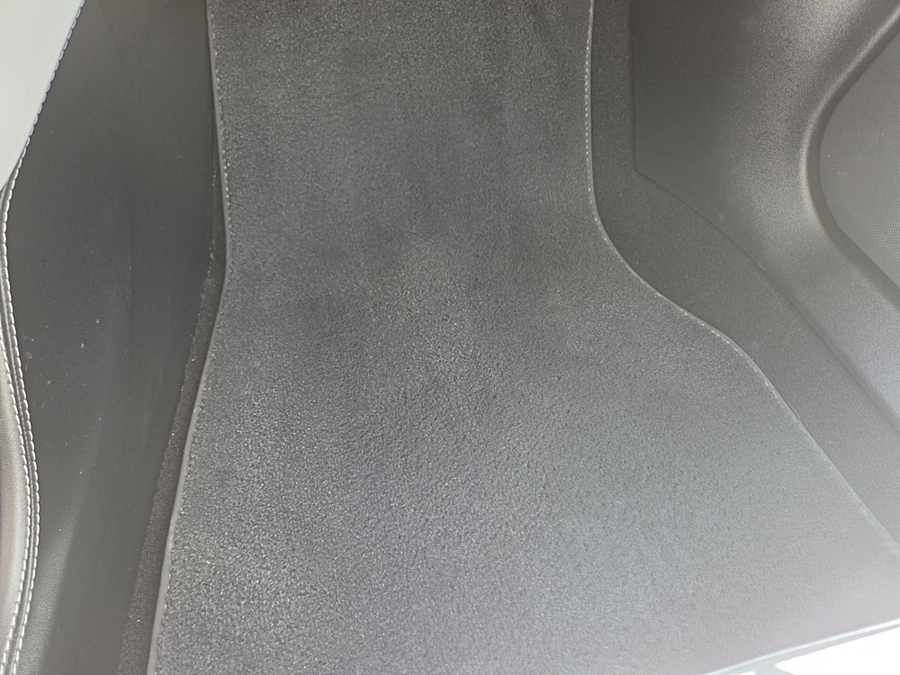2014 Tesla Model S S - Photo 17