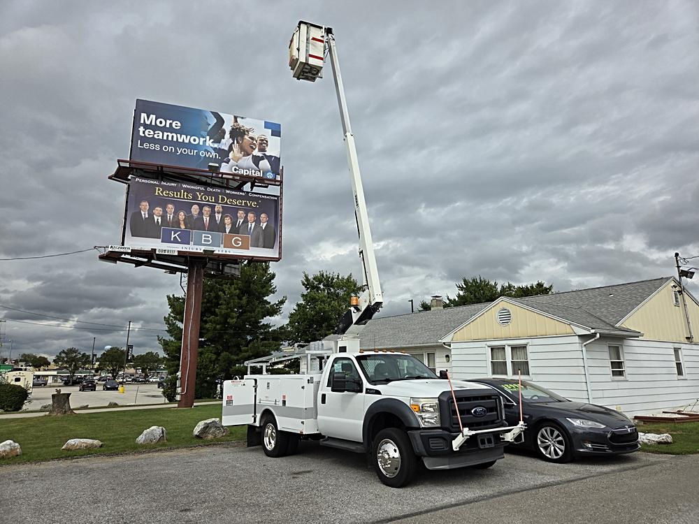2013 Ford F-450 Super Duty Chassis Cab XL - Photo 13