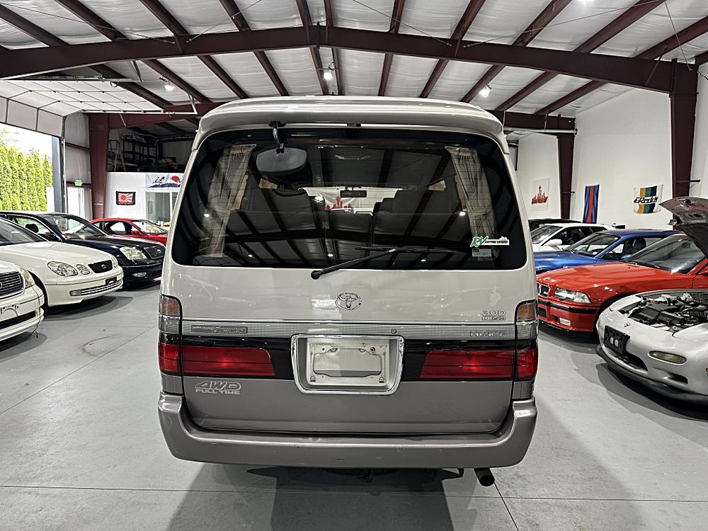 1999 Toyota HiAce JDM car for sale — photo 7 of 14