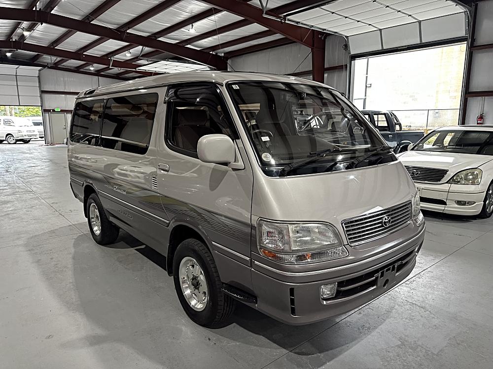 1999 Toyota HiAce JDM car for sale — photo 5 of 14