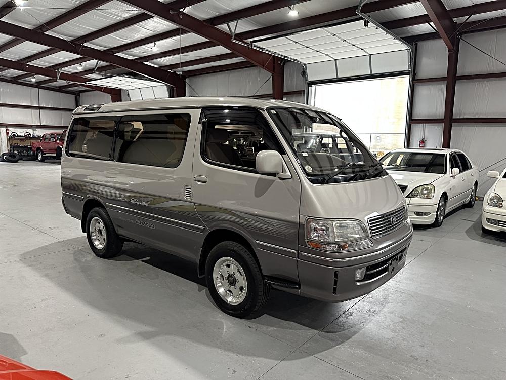 1999 Toyota HiAce JDM car for sale — photo 4 of 14