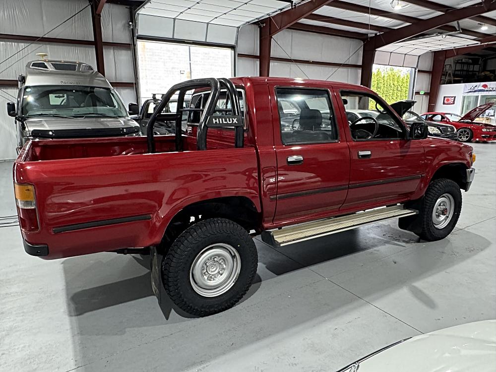 1993 Toyota Hilux JDM car for sale — photo 6 of 20