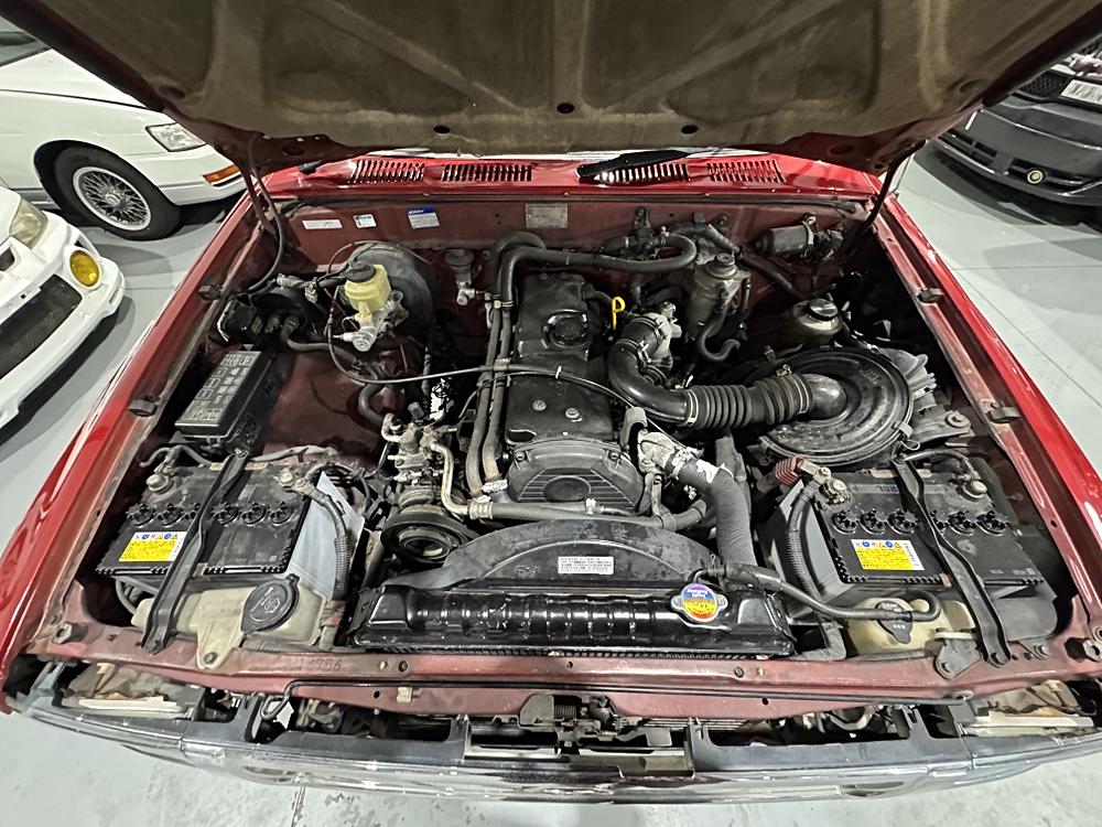 1993 Toyota Hilux JDM car for sale — photo 18 of 20