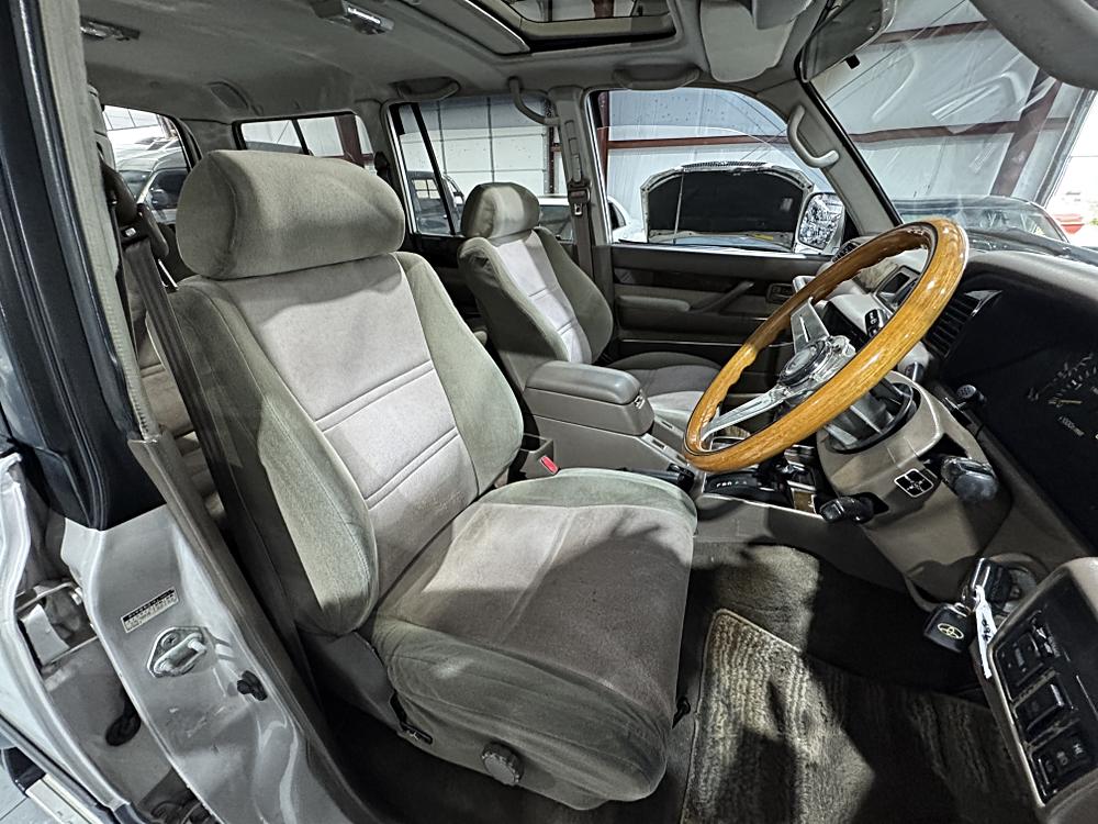1996 Toyota Land Cruiser JDM car for sale — photo 17 of 25