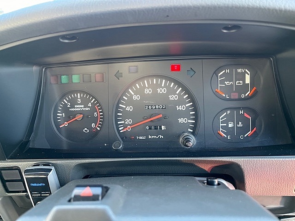 と Amazon.com | adidas Mens ZX 5K Boost Shoes, Grey Screaming